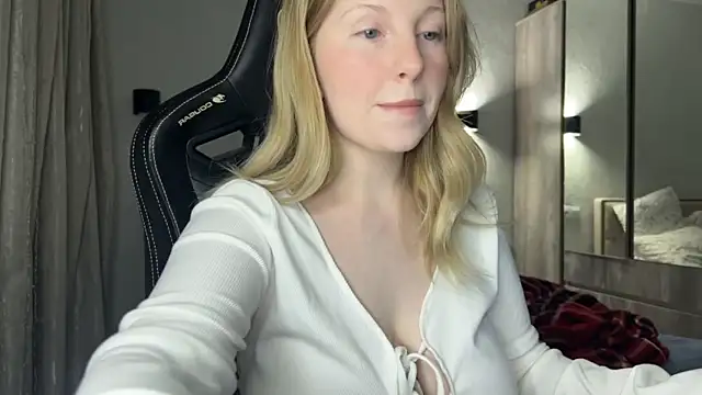 x ivy x online show from December 2024 04:27:02 PM