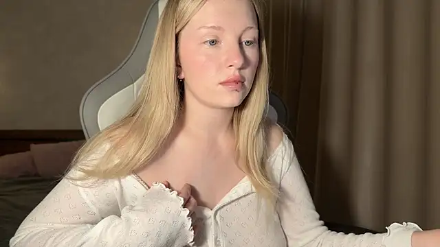 x ivy x online show from October 2025 05:46:01 PM