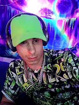 --D-a-D-D-y- online show from April 2026 01:43:01 AM