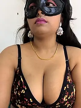 Snapshot of Lovley_Eesha chatting on February 2026 05:25:01 PM Lovley Eesha online show from February 2026 05:25:01 PM