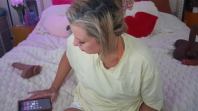 VegasDani online show from March 2026 01:37:01 PM