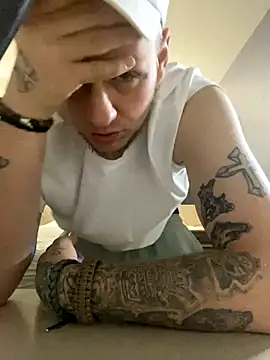 VixyGang online show from October 2025 05:49:02 AM