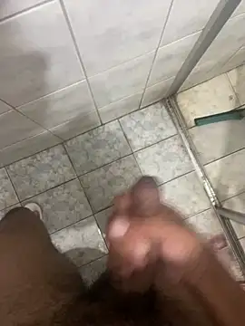 gomespauz online show from February 2025 12:32:02 AM