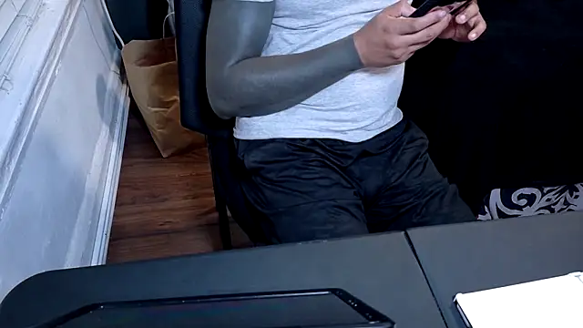 WyattBBC online show from May 2026 12:52:01 AM