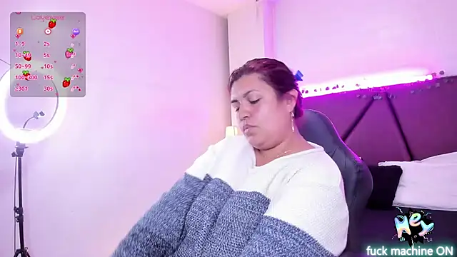 Karlee Greys  online show from January 2025 07:46:01 PM