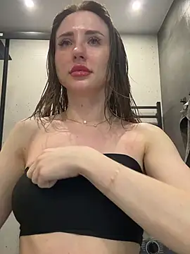 Jullia Carter online show from May 2026 11:06:01 AM
