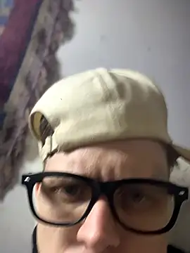 traejddd online show from May 2026 05:24:01 AM