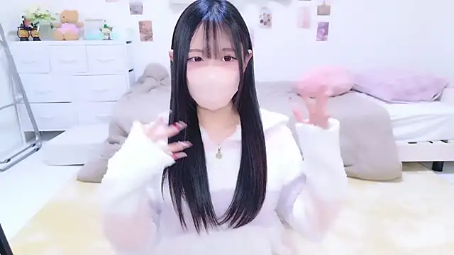 Snapshot of Suzu_ch_xx chatting on February 2026 10:25:01 PM Suzu ch xx online show from February 2026 10:25:01 PM