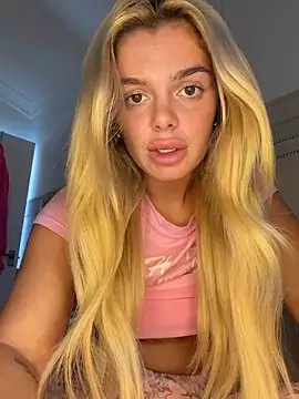 Snapshot of IrishTeenBarbie69 chatting on June 2026 11:00:02 AM IrishTeenBarbie69 online show from June 2026 11:00:02 AM