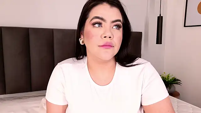 Harmonybabe  online show from January 2026 07:50:01 PM