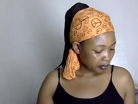 Q amor2 online show from February 2025 03:49:01 PM