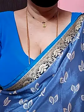 ananya956 online show from February 2026 02:16:02 PM