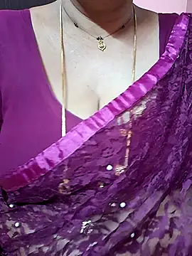 ananya956 online show from April 2026 10:22:02 PM