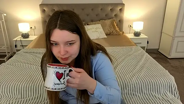 MagicPeachh  online show from April 2026 06:14:01 AM