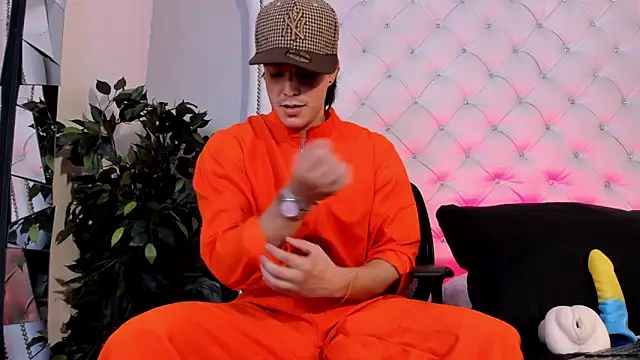 Karimferrer online show from March 2026 03:52:01 AM