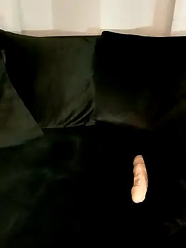 khaaleesiii online show from March 2026 09:25:01 PM