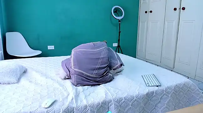 Snapshot of Chandler_ken chatting on January 2025 07:06:02 PM Chandler ken online show from January 2025 07:06:02 PM