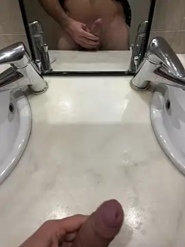 RonH1234 online show from February 2026 10:39:01 PM