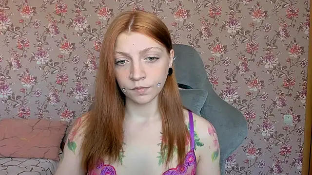 Snapshot of Lolly_Haze chatting on May 2026 04:08:01 AM Lolly Haze online show from May 2026 04:08:01 AM