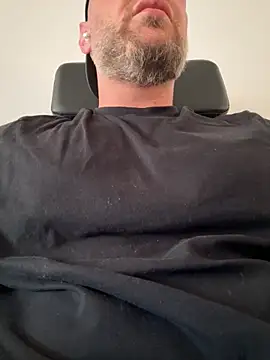 wlads3009 online show from March 2026 03:37:02 PM