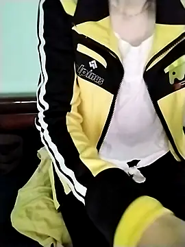 Luxcute286 online show from March 2026 12:38:01 AM