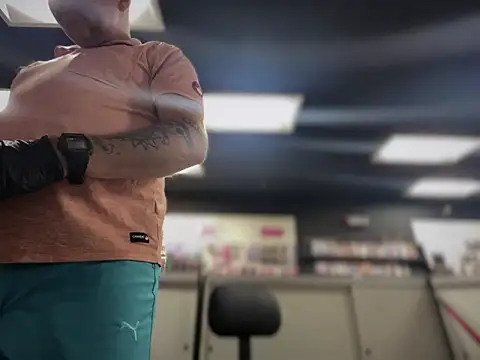 RawRyder8 online show from April 2026 06:14:02 AM