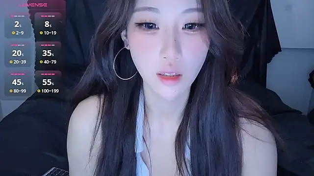 Snapshot of Chu-Chu-99 chatting on April 2026 02:39:02 AM Chu-Chu-99 online show from April 2026 02:39:02 AM