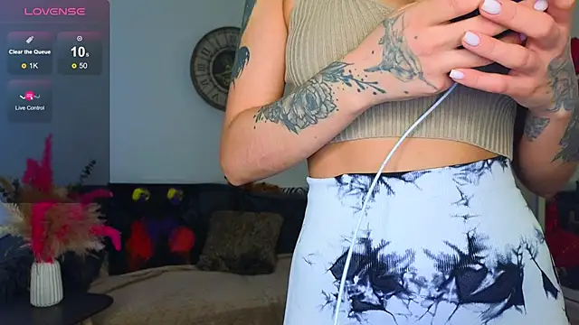 babilonian online show from February 2025 12:43:02 PM