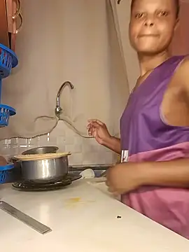 Freya 004 online show from December 2025 09:51:02 AM