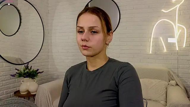 Snapshot of Wendy_D0ll chatting on January 2026 09:02:02 PM Wendy D0ll online show from January 2026 09:02:02 PM