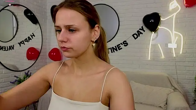 Snapshot of Wendy_D0ll chatting on February 2026 09:10:01 PM Wendy D0ll online show from February 2026 09:10:01 PM