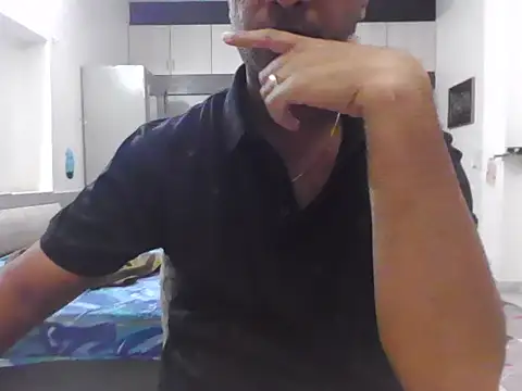 Daddy HA online show from December 2024 03:00:01 PM