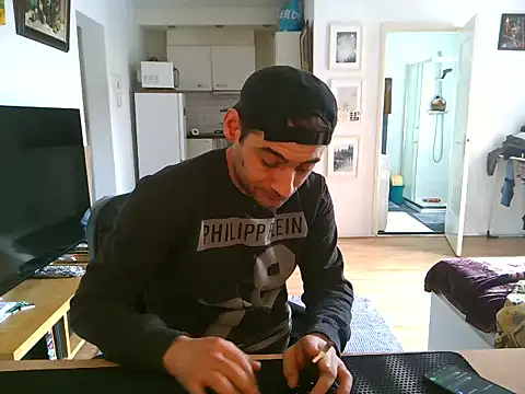 mihaimichael online show from June 2026 01:23:02 PM
