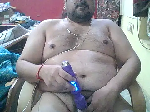 ARYANAVAILABLE online show from May 2026 10:52:02 PM