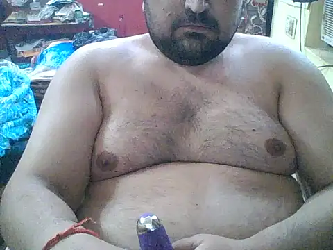 Snapshot of ARYANAVAILABLE chatting on July 2026 01:32:02 AM ARYANAVAILABLE online show from July 2026 01:32:02 AM