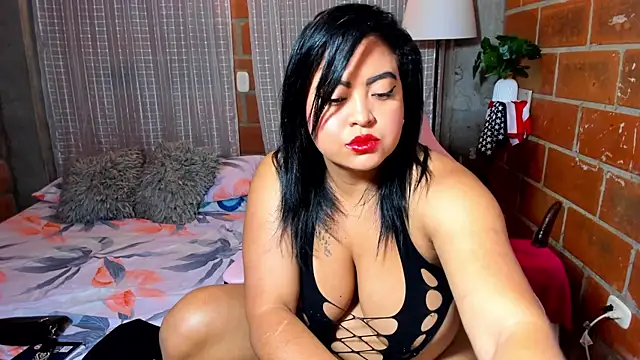 ivy roosx online show from July 2026 08:12:02 PM