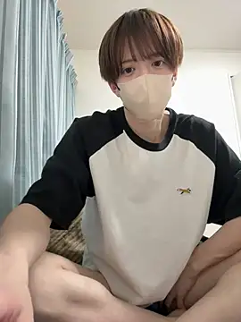 Snapshot of yuuuuma578 chatting on May 2026 02:57:01 PM yuuuuma578 online show from May 2026 02:57:01 PM