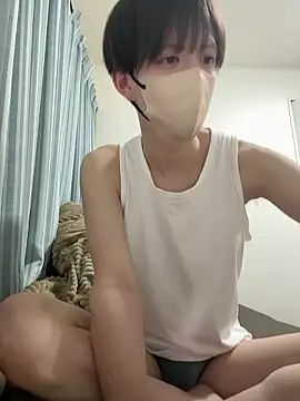 Snapshot of yuuuuma578 chatting on May 2026 02:58:01 PM yuuuuma578 online show from May 2026 02:58:01 PM