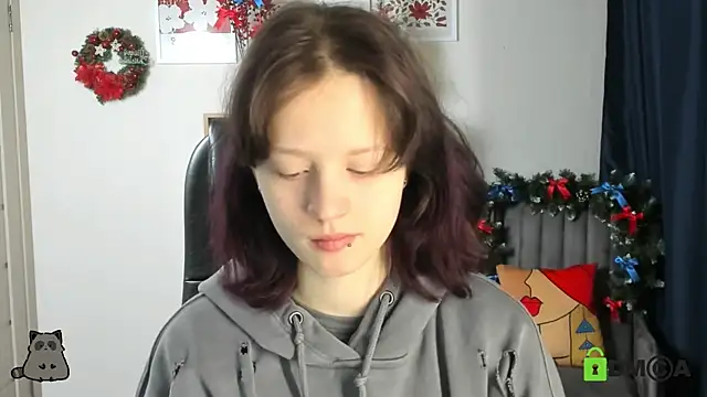 Alina Mills online show from December 2025 07:05:01 AM