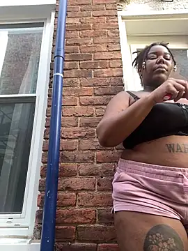 Goddess Nafeesha online show from May 2026 09:43:01 PM