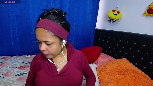 Snapshot of Melikasweetz chatting on April 2026 04:49:01 PM Melikasweetz online show from April 2026 04:49:01 PM