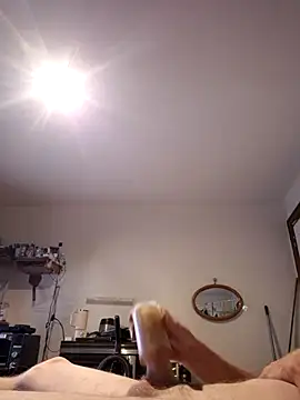 BigDDave6979 online show from April 2026 06:49:02 AM