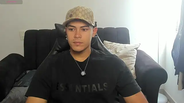 Iamdylan777 online show from March 2026 01:16:02 PM