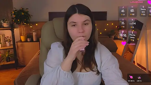 Viola  Shy online show from April 2026 08:28:02 PM