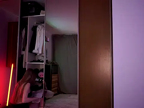 BARBIE 22888 online show from March 2026 08:08:02 PM