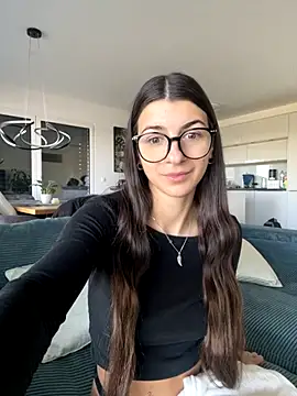 Wildberry  online show from October 2025 09:00:01 AM