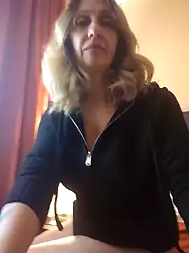 Snapshot of JasmineNoir2 chatting on February 2026 06:11:02 PM JasmineNoir2 online show from February 2026 06:11:02 PM