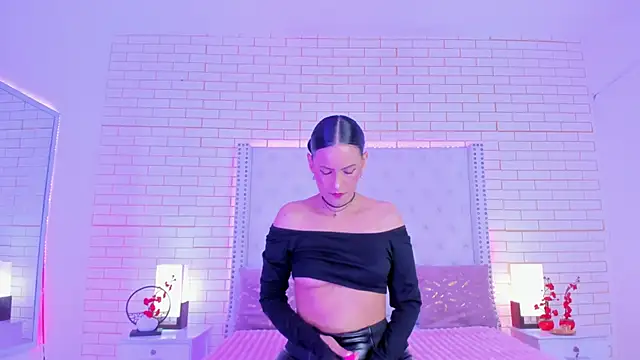 Coco Balenciaga  online show from March 2026 11:49:01 AM