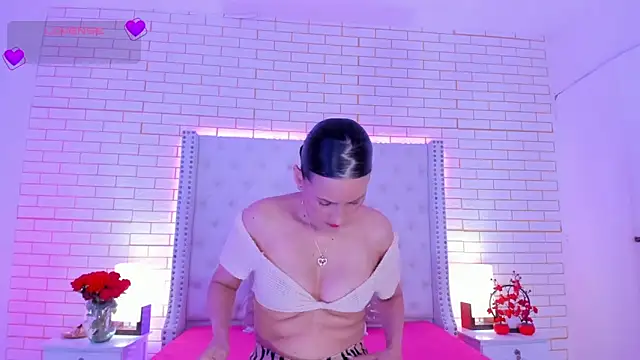 Snapshot of Coco_Balenciaga_ chatting on April 2026 11:49:02 AM Coco Balenciaga online show from April 2026 11:49:02 AM