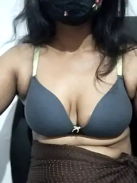 Snapshot of Triveni-Lovely chatting on June 2026 02:21:02 PM Triveni-Lovely online show from June 2026 02:21:02 PM